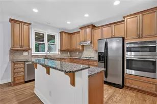 555 Washington Way, Cumming, GA 30040 - Photo 12