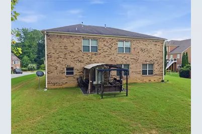 31 Village Green Court SW, Lilburn, GA 30047 - Photo 48