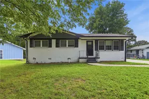 3422 Eisenhower Cir SE, Atlanta, GA 30354 - Photo 1