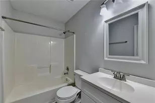 2300 Huntington Dr, Loganville, GA 30052 - Photo 28