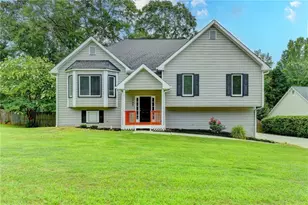 2300 Huntington Dr, Loganville, GA 30052 - Photo 1