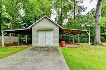 2300 Huntington Drive, Loganville, GA 30052 - Photo 44