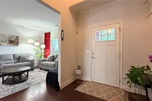 1810 Kingsbridge Ct, Suwanee, GA 30024 - Photo 2
