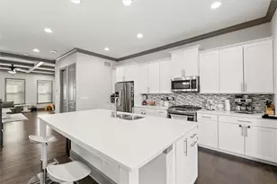1820 Stephanie Trail, Atlanta, GA 30329 - Photo 16