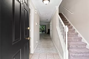 136 Sterling Ct, Alpharetta, GA 30004 - Photo 6