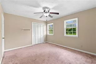 136 Sterling Ct, Alpharetta, GA 30004 - Photo 16