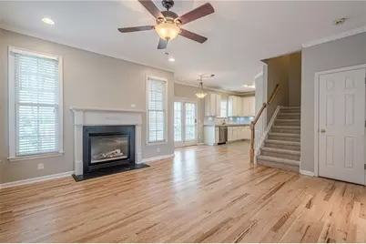 720 Gardenside Circle SE, Marietta, GA 30067 - Photo 2