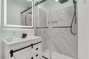 2417 Winshire Dr, Decatur, GA 30035 - Photo 14