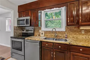 3769 Amber Rd NW, Atlanta, GA 30331 - Photo 10