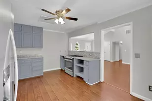 52 Omega Dr, Lawrenceville, GA 30044 - Photo 14