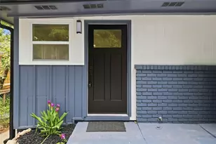 2891 Lakemont Pl SW, Marietta, GA 30060 - Photo 2