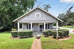 1070 Forest Ave, Stone Mountain, GA 30083 - Photo 1