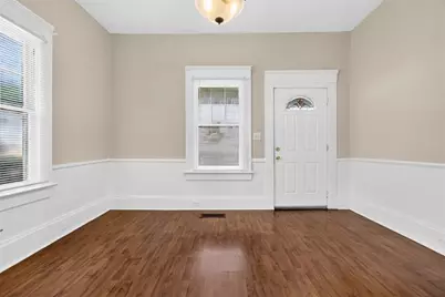 1070 Forest Ave, Stone Mountain, GA 30083 - Photo 14