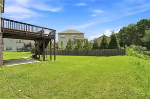 225 Stonebrier Ln, Alpharetta, GA 30004 - Photo 30