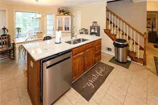 180 Creekview Trl, Fayetteville, GA 30214 - Photo 12