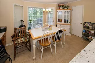 180 Creekview Trl, Fayetteville, GA 30214 - Photo 8