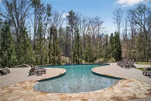 1226 Bloomsbury Ln, Gainesville, GA 30501 - Photo 32