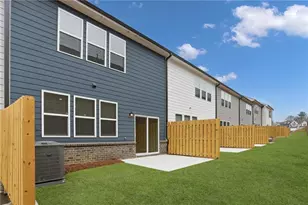 538 East Rope Mill, Holly Springs, GA 30115 - Photo 2