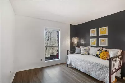 210 Woodcliff Drive, Atlanta, GA 30350 - Photo 12