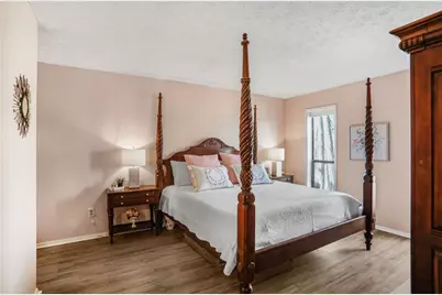 210 Woodcliff Drive, Atlanta, GA 30350 - Photo 10