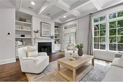 818 Virginia Park Circle NE, Atlanta, GA 30306 - Photo 2