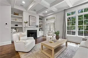 818 Virginia Park Cir NE, Atlanta, GA 30306 - Photo 2