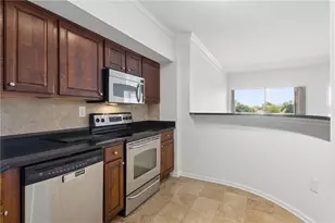 275 13th St NE, Atlanta, GA 30309 - Photo 6