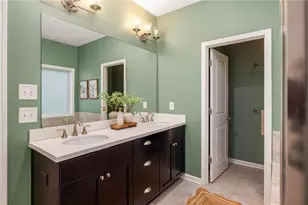 1052 Johnson Grove, Atlanta, GA 30318 - Photo 18