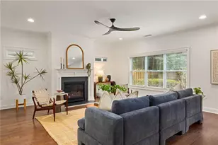 1052 Johnson Grove, Atlanta, GA 30318 - Photo 8