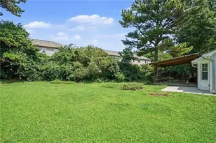 2835 Shane Dr, Snellville, GA 30078 - Photo 16
