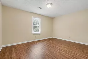 2835 Shane Dr, Snellville, GA 30078 - Photo 12