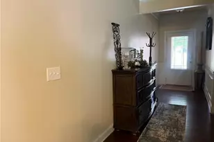 3470 Flamingo Ln, Alpharetta, GA 30004 - Photo 2