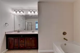 2152 Greencrest Cir, Alpharetta, GA 30004 - Photo 36