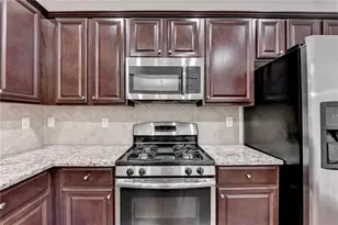 2152 Greencrest Cir, Alpharetta, GA 30004 - Photo 18