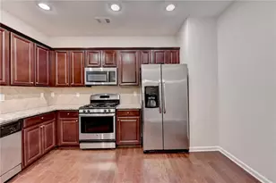 2152 Greencrest Cir, Alpharetta, GA 30004 - Photo 16