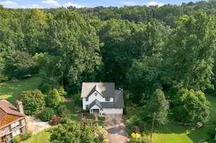 1518 Olde Mill Trce, Woodstock, GA 30188 - Photo 2