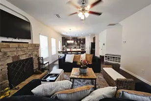 232 Rugged Creek Dr, Stockbridge, GA 30281 - Photo 2