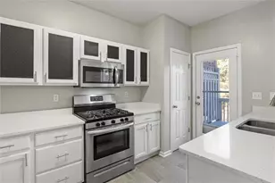 5667 Cascade Run SW, Atlanta, GA 30336 - Photo 8