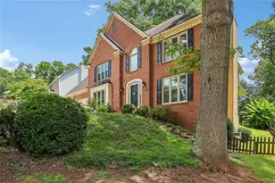 1010 Fairwood Ln, Acworth, GA 30101 - Photo 4