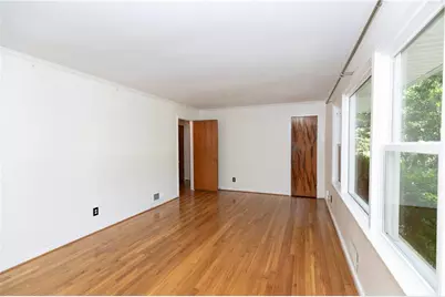798 Larry Lane, Decatur, GA 30033 - Photo 6