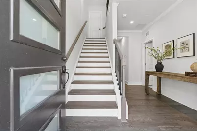 547 Ember Lane NW, Atlanta, GA 30318 - Photo 2