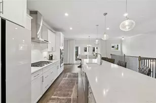 547 Ember Ln NW, Atlanta, GA 30318 - Photo 6