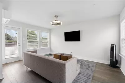 547 Ember Lane NW, Atlanta, GA 30318 - Photo 32