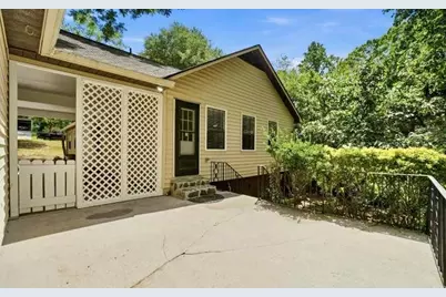 3448 Alison Drive, Atlanta, GA 30340 - Photo 8