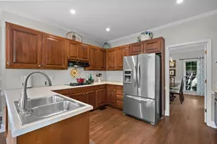 122 N Lakeside Dr NW, Kennesaw, GA 30144 - Photo 16