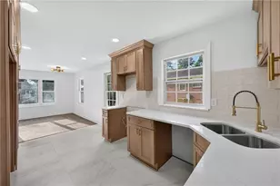 2027 Hilburn Dr SE, Atlanta, GA 30316 - Photo 10