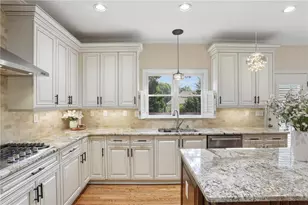 2059 Sugar Springs Dr, Lawrenceville, GA 30043 - Photo 20