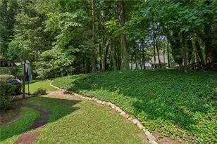 974 Laurel Springs Ln SW, Marietta, GA 30064 - Photo 72