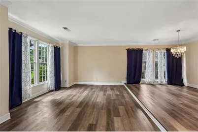 974 Laurel Springs Lane SW, Marietta, GA 30064 - Photo 10