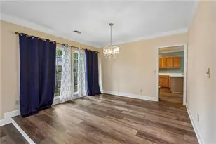 974 Laurel Springs Ln SW, Marietta, GA 30064 - Photo 16